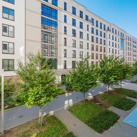 Przy Rzece Dla 2 Osob Z Parkingiem I Klimatyzacja W Warszawie By Rent Like Appartement *