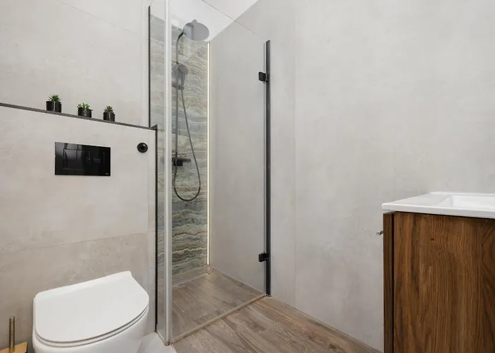 Przy Rzece Dla 2 Osob Z Parkingiem I Klimatyzacja W Warszawie By Renters Apartamento *